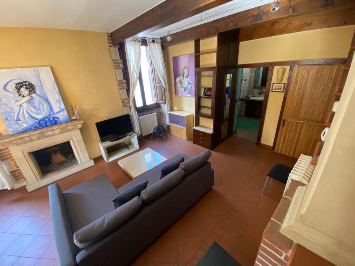 Casa Chiara, Roof Terrace, 100M To The Historical Center Διαμέρισμα Λέτσε Εξωτερικό φωτογραφία