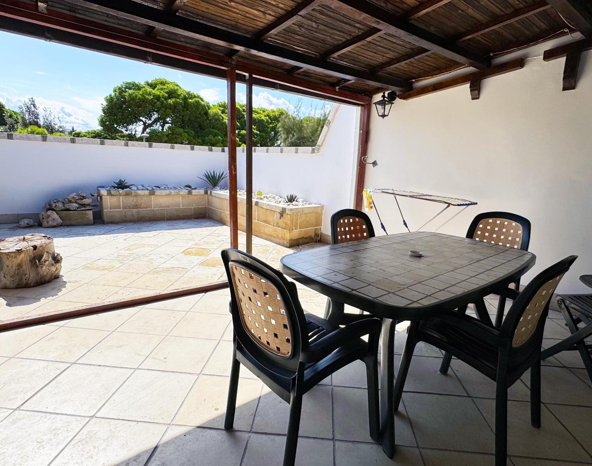 Casa Chiara, Roof Terrace, 100M To The Historical Center Διαμέρισμα Λέτσε Εξωτερικό φωτογραφία